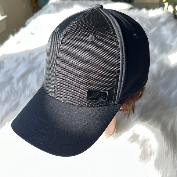 BMW Limited Edition M Racing Metallic Black Silver Logo Ball Cap Flexfit Hat NEW - Picture 5 of 16